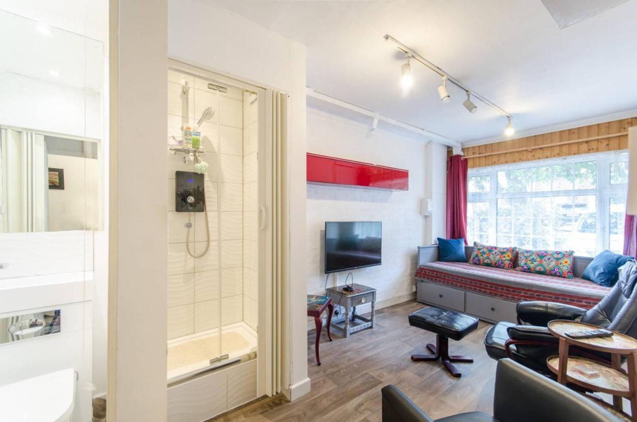 Leeward Gardens With Ensuite Londyn Zewnętrze zdjęcie